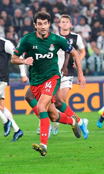 Dybala scores 2 as Juventus rallies to beat Lokomotiv 2-1